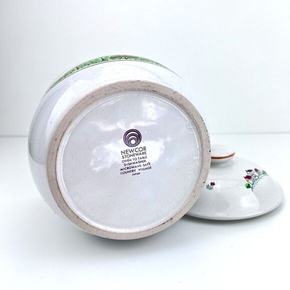 Newcor Stoneware Country Village Cookie Jar Canister - Picture 9 of 11